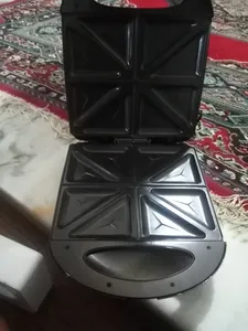 تجریه خرید ساندویچ ساز دسینی مدل 400