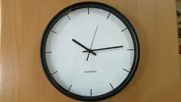 ساعت دیواری سال بردز طرح کلاسیک مدل CW-424