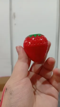 بالم لب واسینا مدل توت فرنگی کد 099