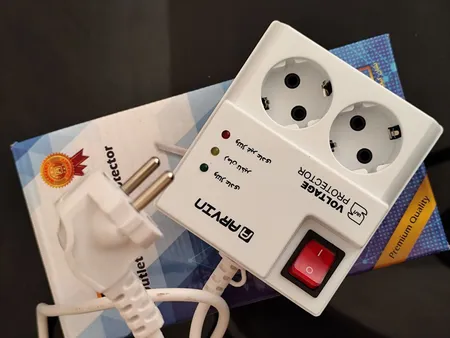 محافظ ولتاژ یخچال آروین مدل PA702