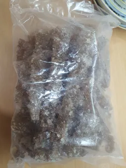 نبات قهوه ای نگین دانه - 1کیلوگرم