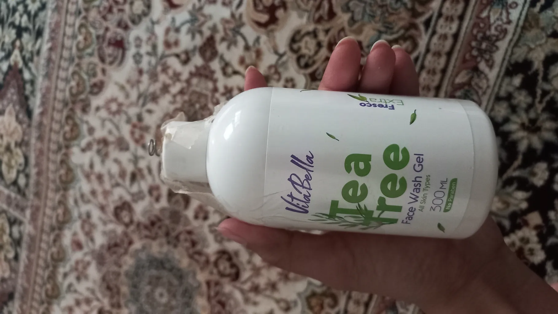 ژل شست‌وشوی صورت ویتابلا مدل درخت چای حجم 300 میلی‌لیتر