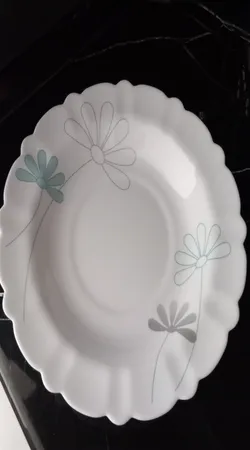 سرویس غذاخوری 25 پارچه 6 نفره آفر مدل اودیسه