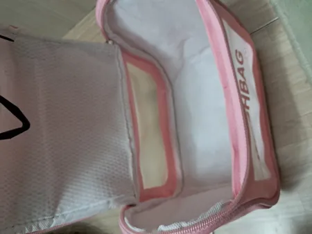 کیف لوازم آرایش زنانه واش بگ طرح چمدان ضد آب مدل BUYOT-149