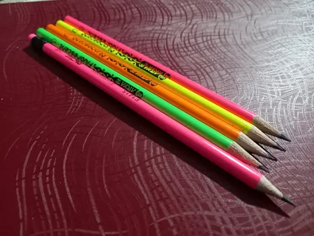 مداد آریا مدل فلورسنت مجموعه 4 عددی