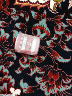 مداد تراش آرایشی یویی مدل pro