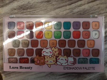 پالت سایه چشم لورا بیوتی مدل 01