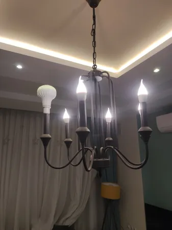 لامپ هوشمند و اسپیکر بلوتوثی مدل led music blub کد HB-61