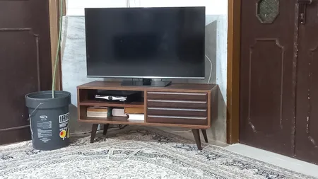 میز تلویزیون مدل S102