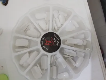 ناخن مصنوعی آدلیتا مدل VGS بسته 120 عددی