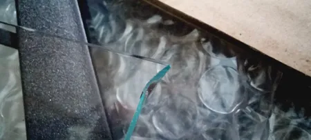 قاب عکس میثاق مدل 1015 سایز 10×15 سانتی متر