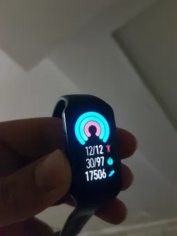 مچ بند هوشمند آنر مدل Band 6 NFC