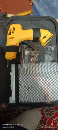 دستگاه چسب حرارتی شارژی دلی مدل DL403360