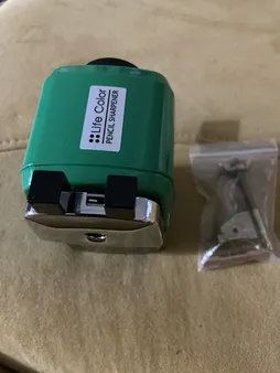 تراش رومیزی دلی مدل Life Color کد 007