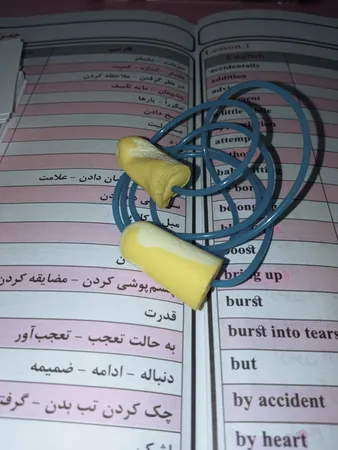 گوش گیر بند دار هاوارد لایت مدل Bilsom 303L بسته 5 جفتی