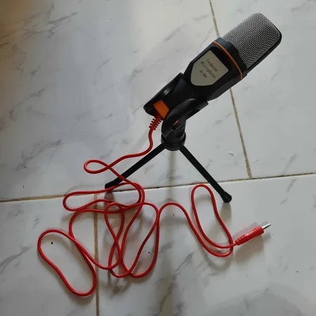 میکروفون ینمای مدل SF-666