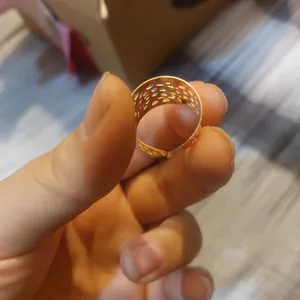 تجریه خرید انگشتر طلا 18 عیار زنانه دُرج مدل DR31