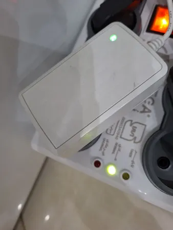 مودم 4G/TD-LTE یو کیو مدل L02