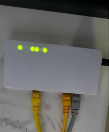 سوییچ شبکه 8 پورت 10/100 تندا اس 108