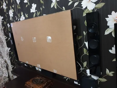 محافظ صفحه تلویزیون اس اچ مناسب برای تلویزیون 46 اینچ