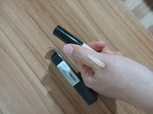 تجریه خرید کانسیلر مای سری Black Diamond مدل Gentle Touch شماره 10