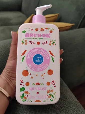 ژل آبرسان آر یو اوکی مدل Citrus And Vitamin C حجم 500 میلی‌لیتر