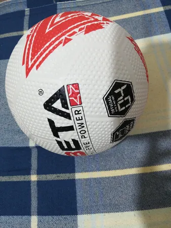 توپ فوتبال لاستیکی بتا مدل PSRG4