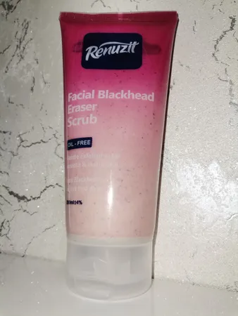 اسکراب لایه بردار صورت رینوزیت مدل blaser حجم 200 میلی لیتر