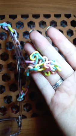 بند عینک طرح زنجیری کد 002