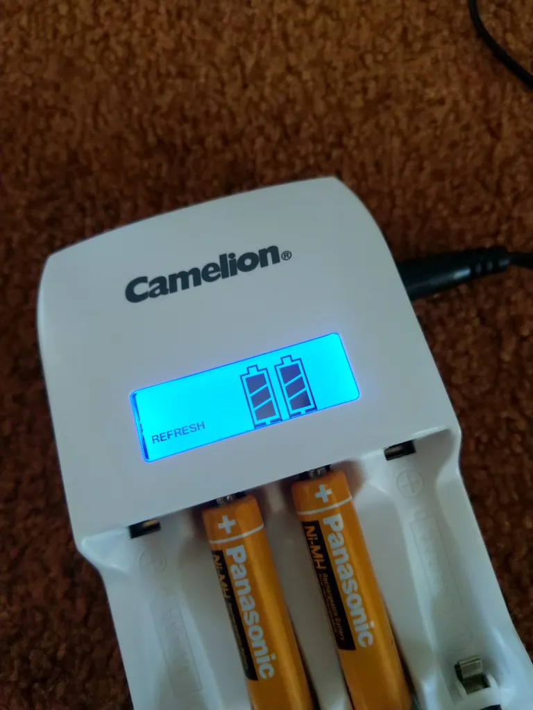 شارژر باتری کملیون مدل BC-0907N