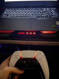 دسته بازی پلی استیشن 4 مدل T28