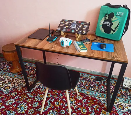 صندلی استیل هامون مدل DAW
