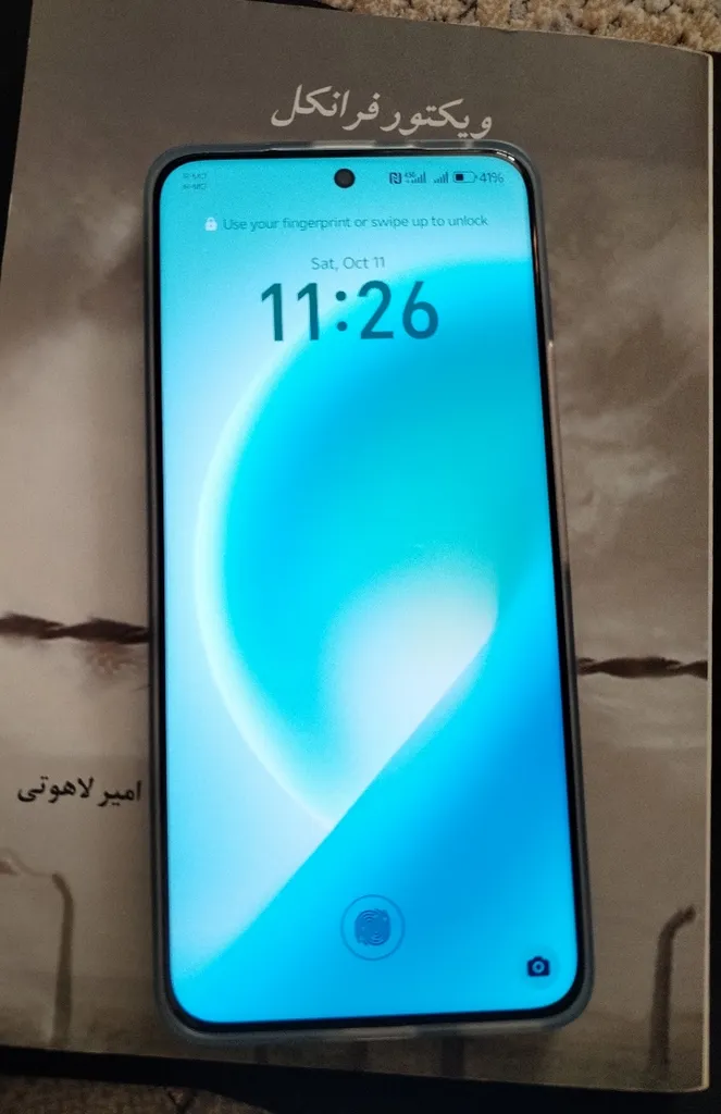 گوشی موبایل آنر مدل 200 دو سیم کارت ظرفیت 512 گیگابایت و رم 12 گیگابایت