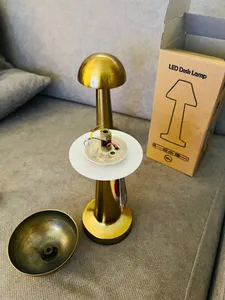 تجریه خرید آباژور رومیزی بی ال مدل شارژی قارچی رترو