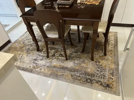 فرش ماشینی ساوین کد 4116 زمینه نقره ای