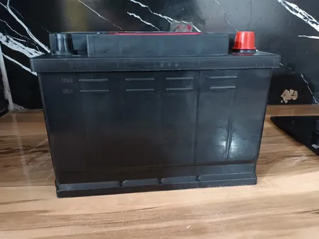 باتری اتمی خودرو صبا باتری مدل 74 آمپر واریان