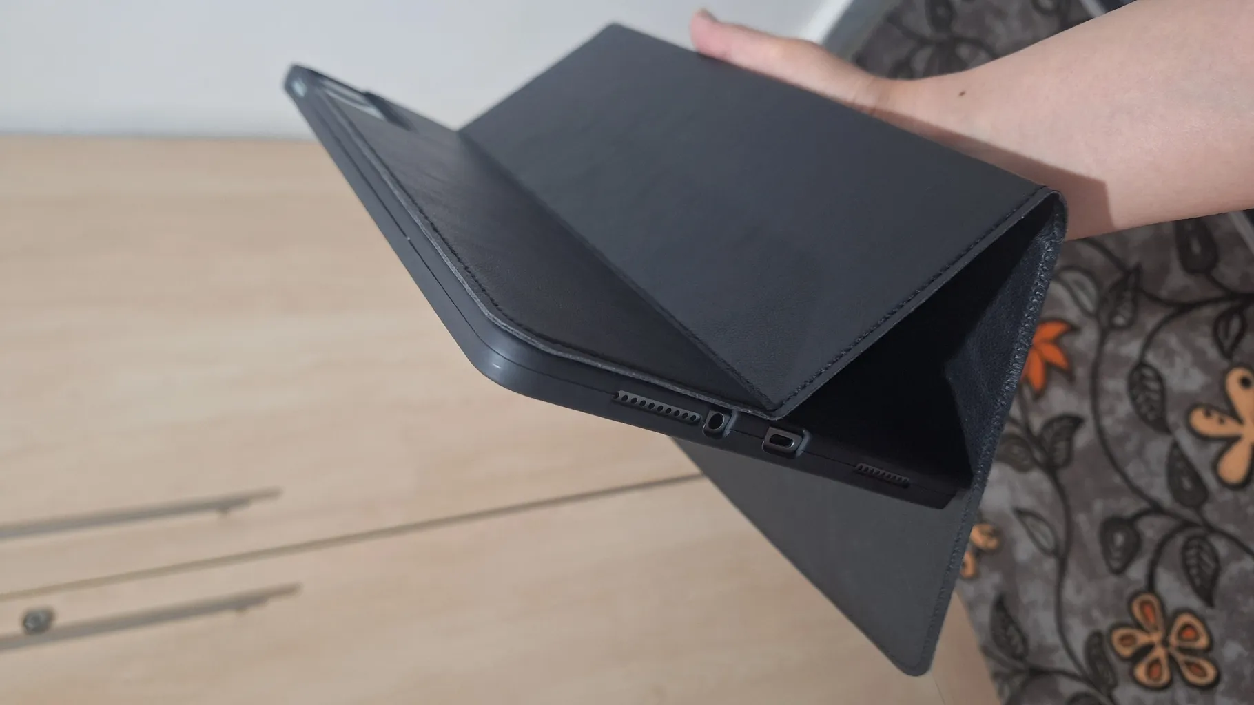 کیف کلاسوری مدل NT012 مناسب برای تبلت شیائومی Redmi Pad SE