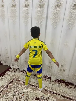 ست پنج تکه لباس ورزشی پسرانه طرح النصر مدل رونالدو 2024