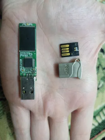 فلش مموری سن دیسک مدل CZ600 ظرفیت 128 گیگابایت