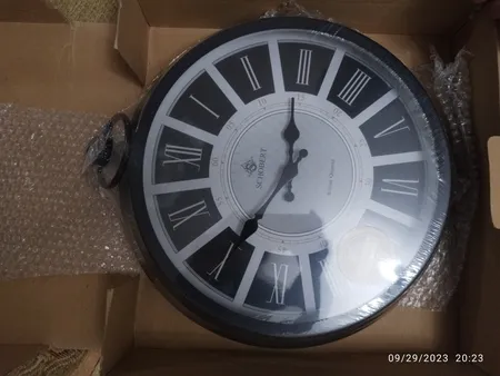 ساعت دیواری شوبرت کد 5138B