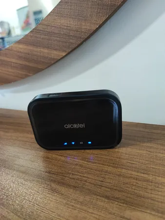 مودم همراه 4G آلکاتل مدل MW12VK CAT12