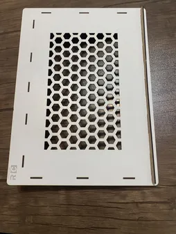 پایه نگهدارنده لپ تاپ آرسی مدل لانه زنبوری