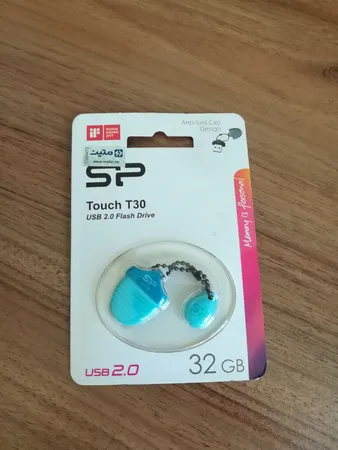 فلش مموری سیلیکون پاور مدل Touch T30 ظرفیت 32 گیگابایت