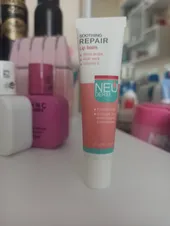 تجریه خرید بالم لب نئودرم مدل Soothing Repair حجم 15 میلی لیتر