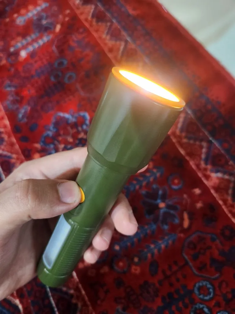 چراغ قوه دیپکینگ مدل DK-749 با نور مهتابی