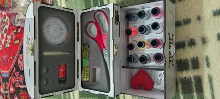 جعبه نخ و سوزن مدل Kh1000 مجموعه 21 عددی