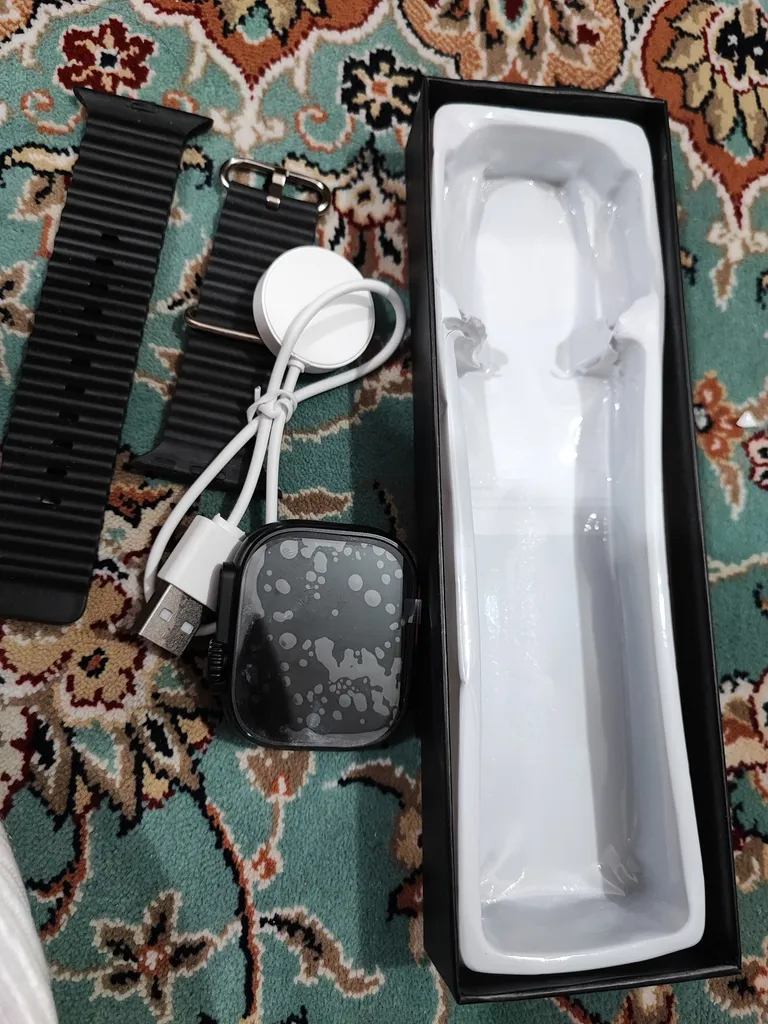 ساعت هوشمند آنونس مدل ULTRA 9 صفحه نمایش لمسی، محاسبه کالری ، شمارنده ضربان قلب ، امکان شخصی سازی واچ فیس،قابلیت مکالمه از طریق بلوتوث، پشتیبانی از زبان فارسی، بند سیلیکونی