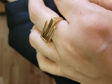 انگشتر طلا 18 عیار زنانه جواهری سون مدل 3347