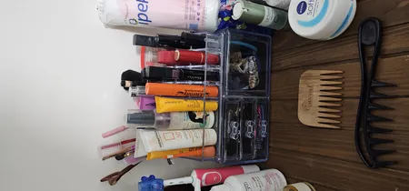 استند لوازم آرایشی مدل donya4