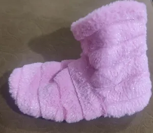 تجریه خرید پاپوش زمستانی زنانه مدل خز شاین دار